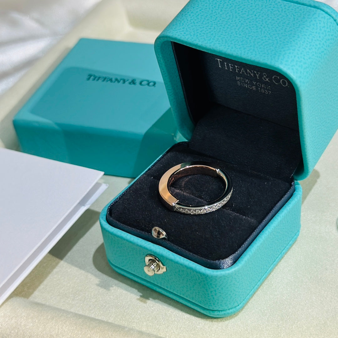 Tiffany Lock Diamonds 18K Yellow Gold Ring