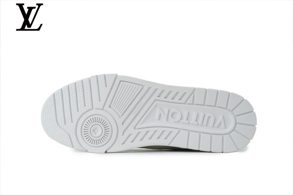 Louis Vuitton Trainer shoes for man  women Leather Sneaker Khaki Brown