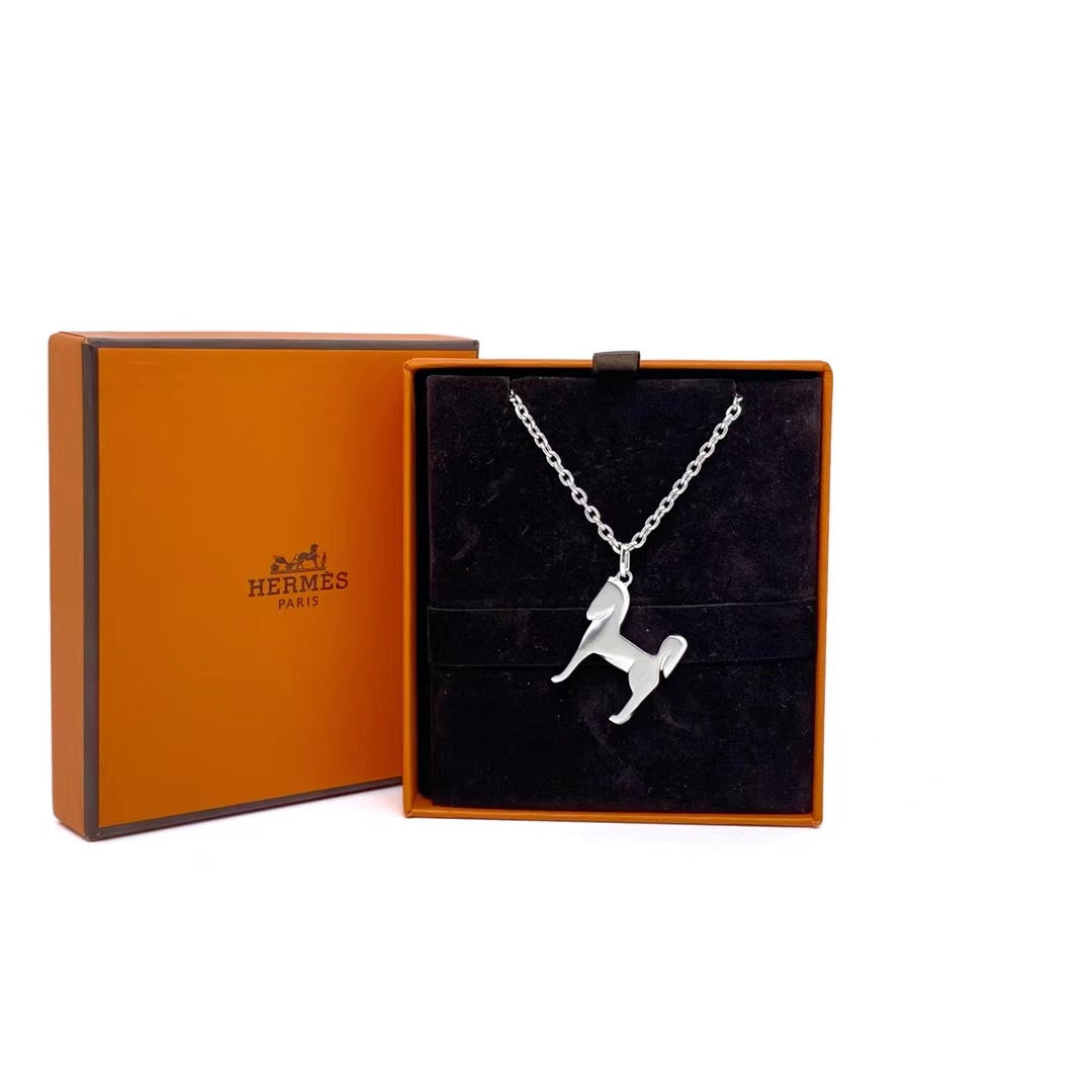 Hermes Panache Pendant 18K Gold Necklace