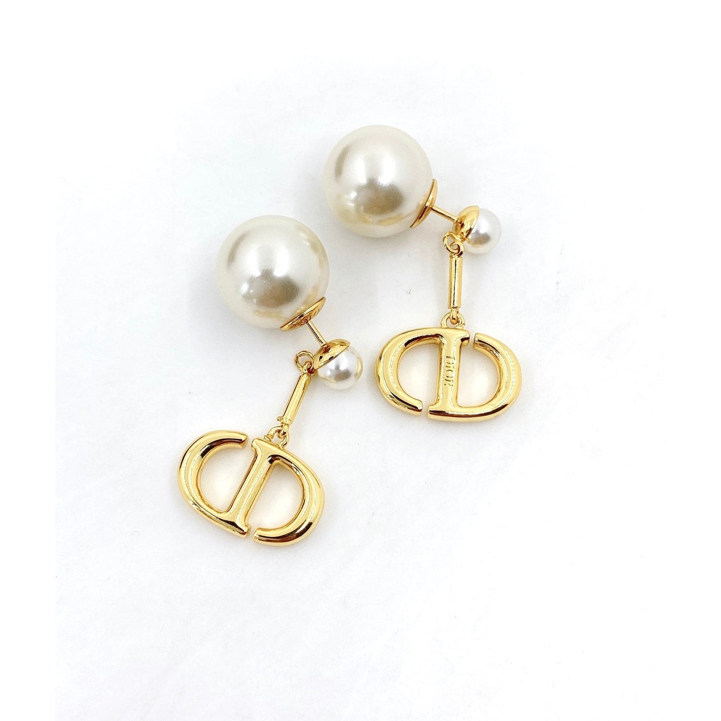Tribales Pearl 18K Gold Earrings