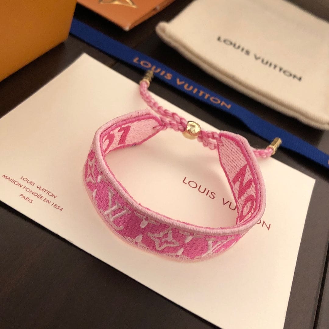 Louis Vuitton Buddy Pink 18K Gold Bracelet