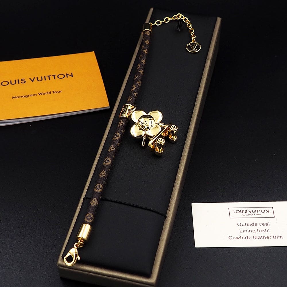 Louis Vuitton VIVIENNE KICK FLIP 18K Gold Bracelet