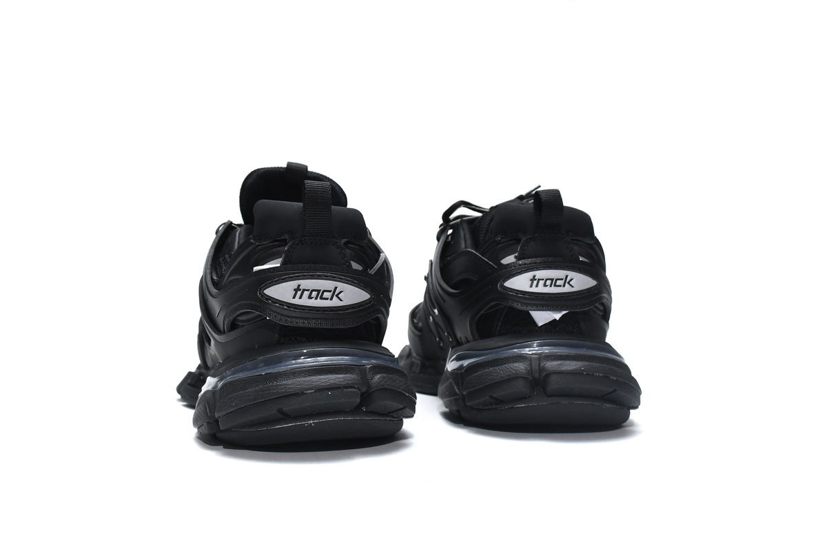 balenciaga men's shoes Track Sneakers  balenciaga runners black