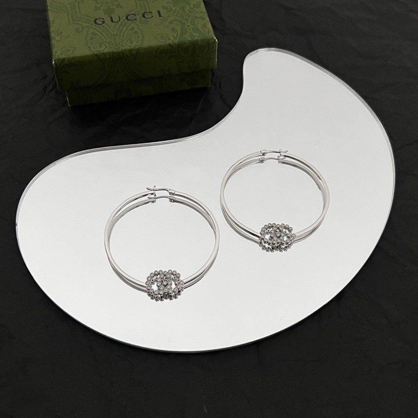 Gucci Double Running Diamond 18K Gold Bracelet