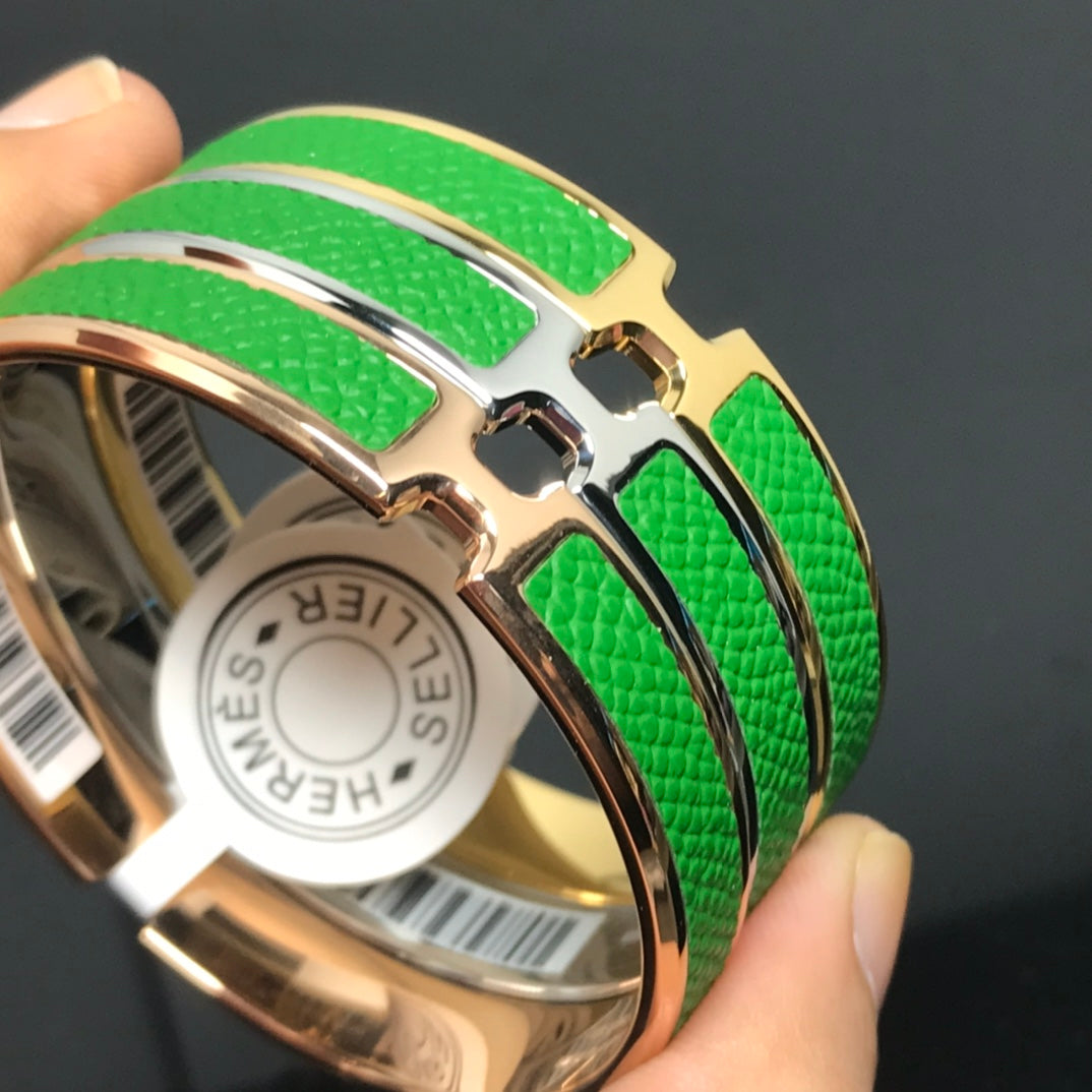 Hermes Olympe Green 18K Gold Bracelet