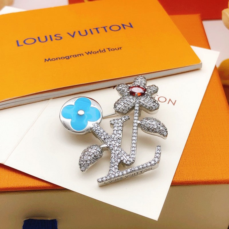 Louis Vuitton Blooming 18K Gold Brooch
