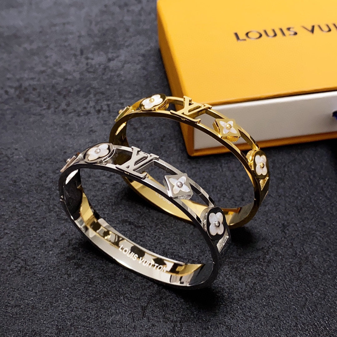 Louis Vuitton Crystal Studded 18K Gold Bracelet