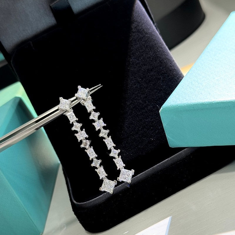 Tiffany Diamond 18K Gold Earrings