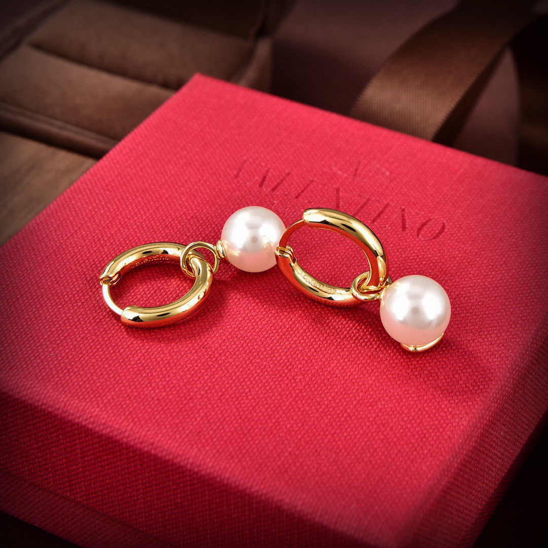 Valentino Pearl 18K Gold Earrings