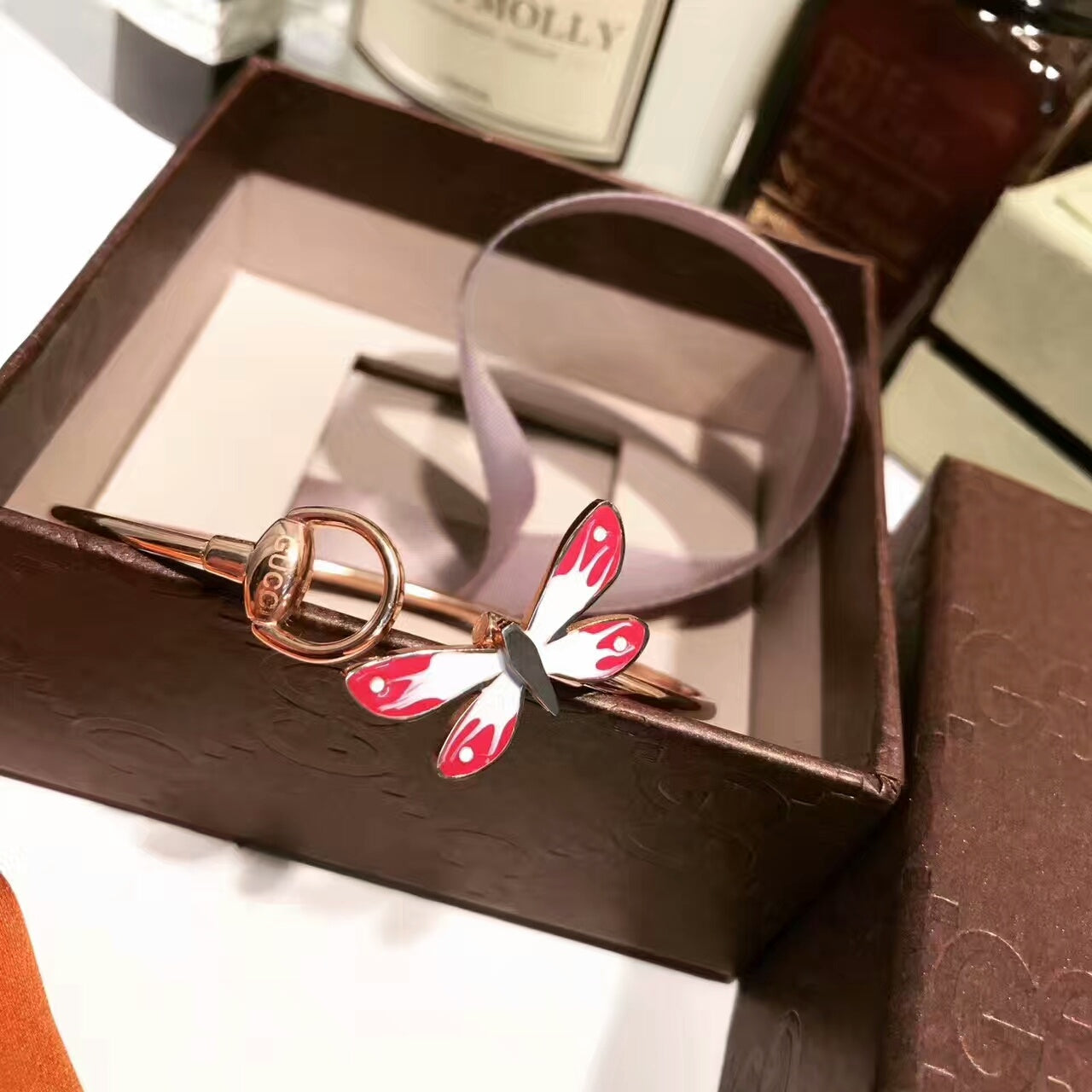 Gucci Double Flora Bangle 18K Gold Bracelet