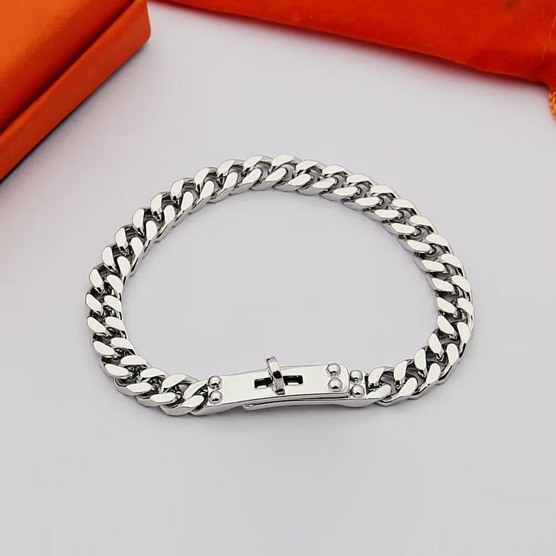 Hermes Kelly Chain 18K Gold Bracelet