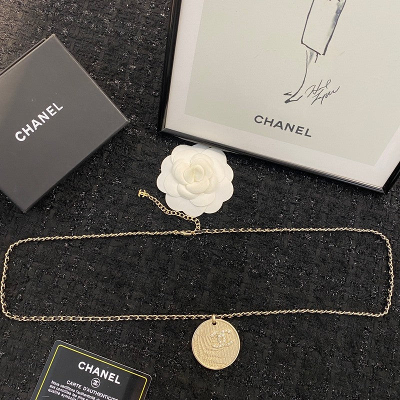 Chanel 22S Vintage 18K Gold Necklace