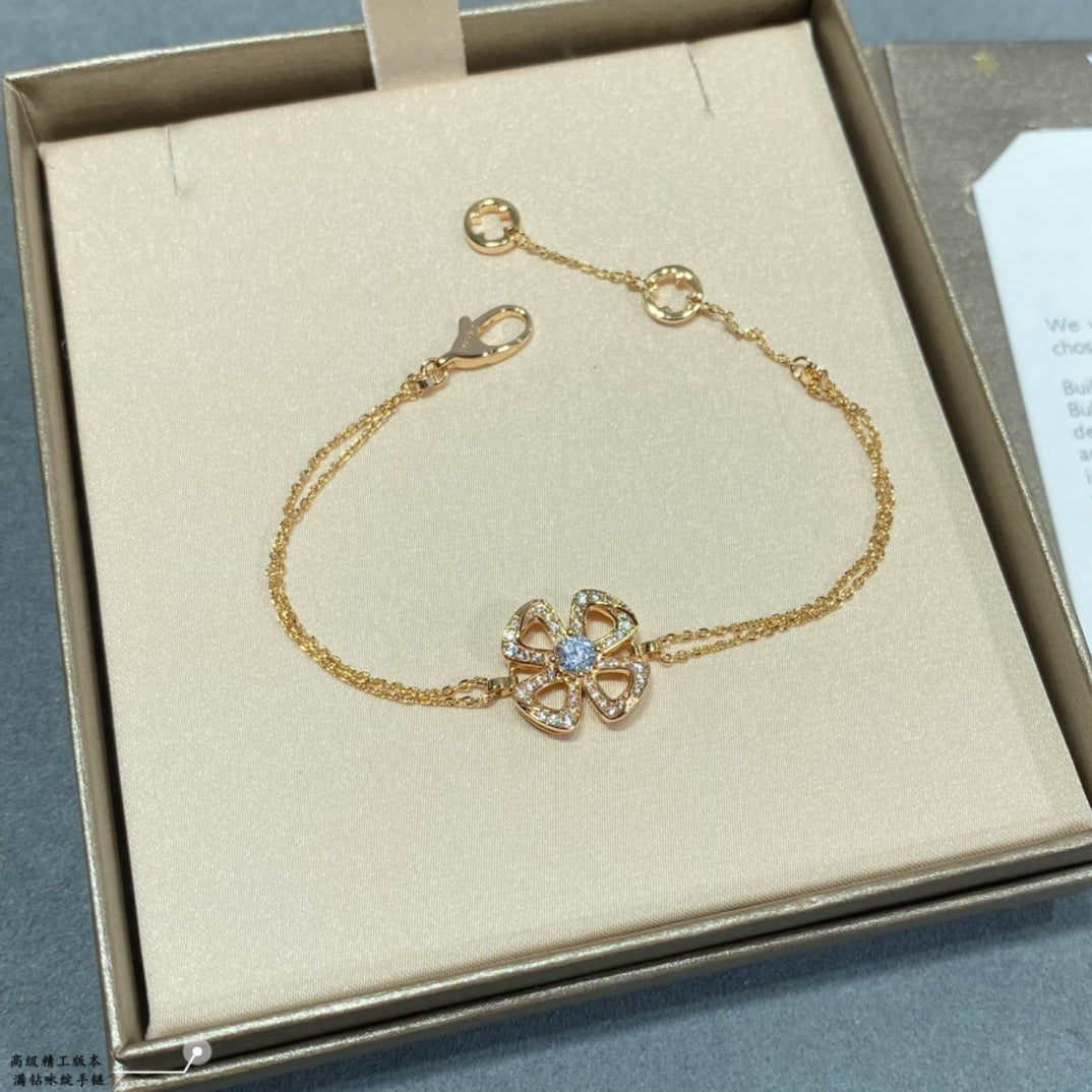 Fiorever Central Diamond 18K Gold Bracelet